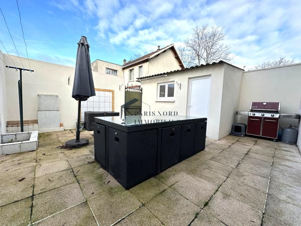 Le Blanc-Mesnil (93150) Maison familiale 4 Pièces Métro Ligne 17 LE BOURGET
