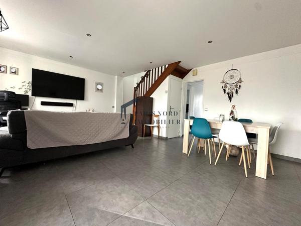 Le Blanc-Mesnil (93150) Maison familiale 4 Pièces Métro Ligne 17 LE BOURGET