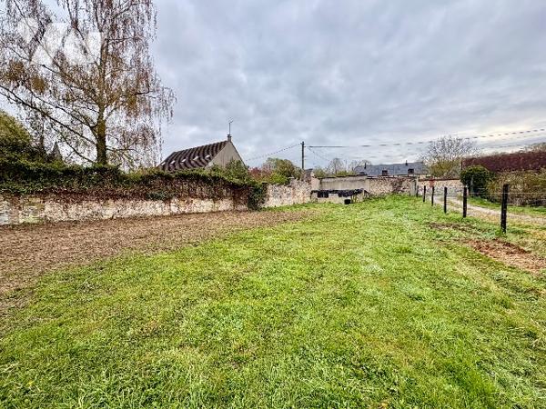 TERRAIN A BATIR SUR LA COMMUNE DE TALMONTIERS