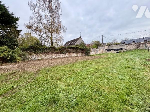 TERRAIN A BATIR SUR LA COMMUNE DE TALMONTIERS