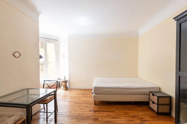 Appartement Paris 18 e - LAMARCK-CAULAINCOURT