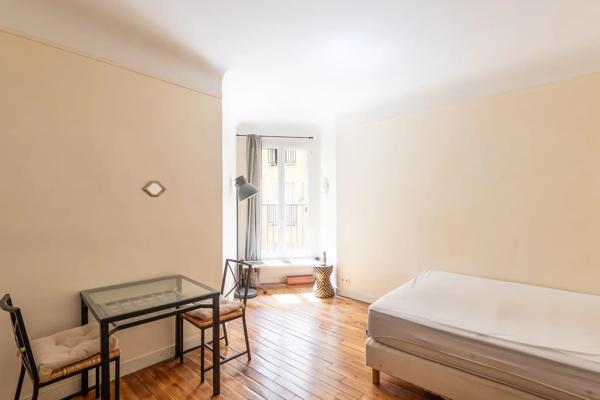 Appartement Paris 18 e - LAMARCK-CAULAINCOURT