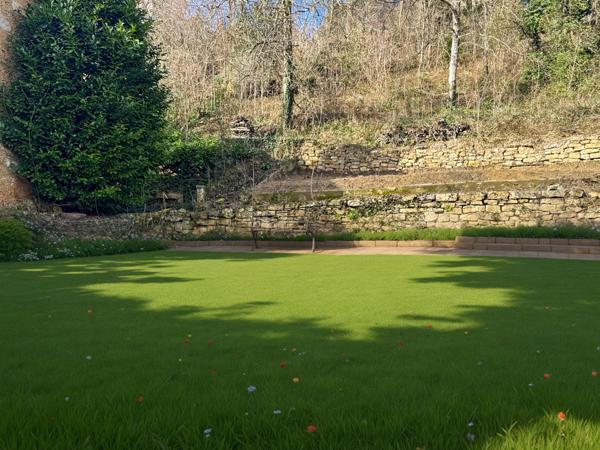 Albigny-sur-Saône (69250) Albigny-sur-Saône - Appartement T3 rénové – gare et commodités à pied