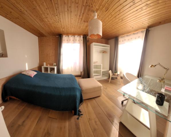 Soultzeren (68140) Grande maison familiale, bi-famille, gîte, box chevaux, prés sur 30 ares