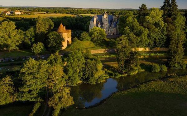 Château Châtillon-en-Bazois - NIÈVRE SUD