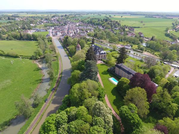 Château Châtillon-en-Bazois - NIÈVRE SUD