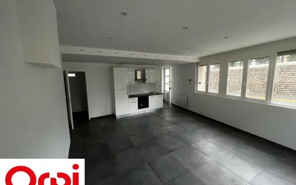 Maison à louer    3 pièces •  Beaurepaire