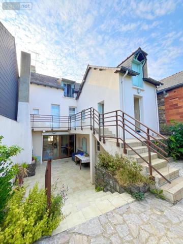 Maison à vendre à Montfort-sur-Meu en Ille-et-Vilaine (35160), ref : 35056-1595