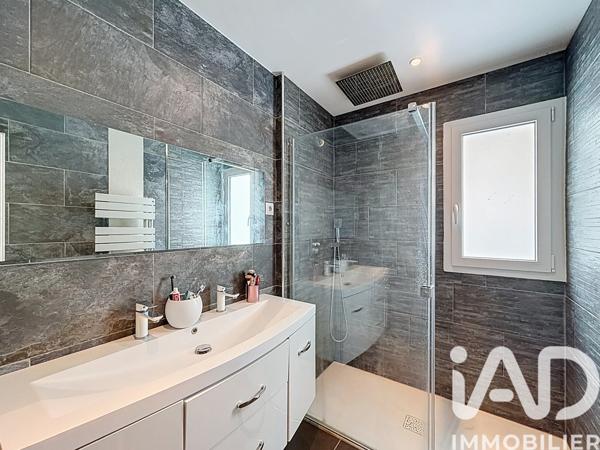 Maison à vendre 5 pièces 122 m² Chavanoz