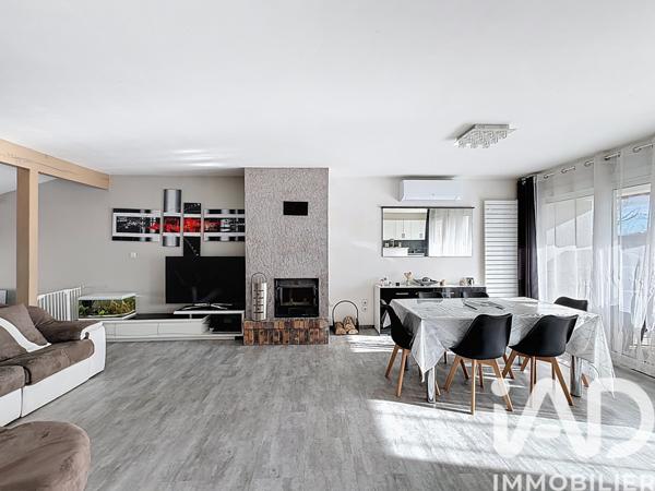 Maison à vendre 5 pièces 122 m² Chavanoz