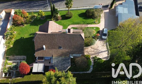 Maison à vendre 4 pièces 150 m² Bernadets