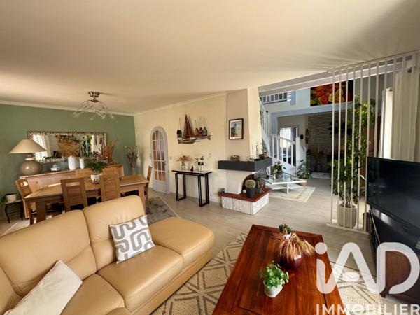 Maison à vendre 4 pièces 150 m² Bernadets