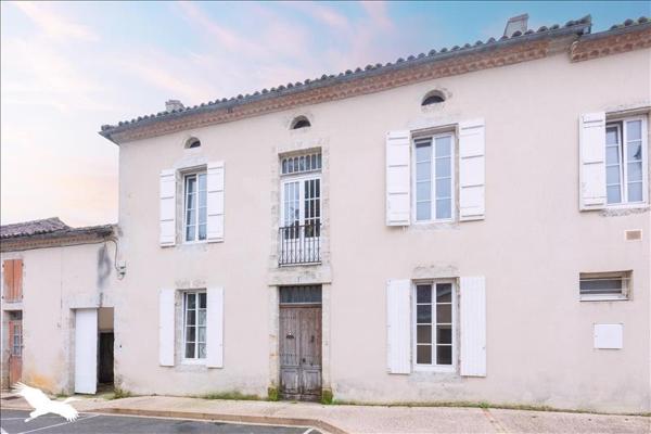 Maison à vendre |  Castelnau-d'Auzan |  8 pièces | 270 m²