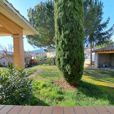 A VENDRE MAISON PLAIN PIED / JARDIN / GARAGE / PISCINE