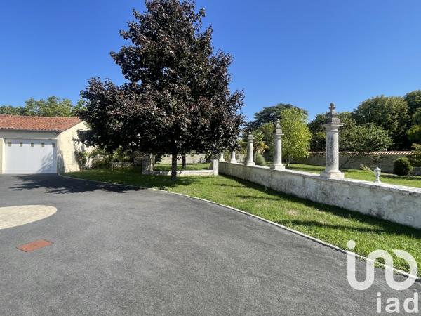 Maison à vendre 6 pièces 210 m² Vars