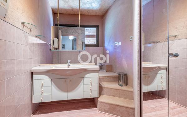 Maison à vendre    7 pièces • 149 m2 Saint-Priest-Taurion