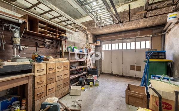 Maison à vendre    7 pièces • 149 m2 Saint-Priest-Taurion