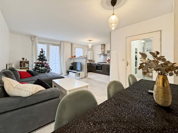 Appartement Rosny Sous Bois 3 pièces 64.18 m2