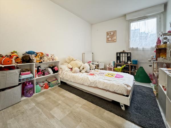 Appartement Rosny Sous Bois 3 pièces 64.18 m2