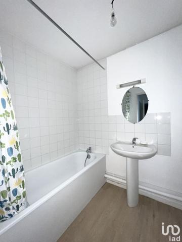 Appartement 3 pièces de 65 m² à Soissons (02200)