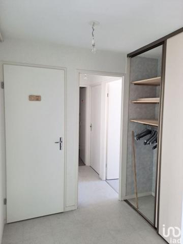 Appartement 3 pièces de 65 m² à Soissons (02200)