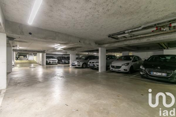 Appartement 3 pièces de 70 m² à Rosny-sous-Bois (93110)