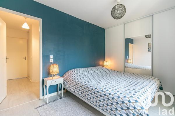 Appartement 3 pièces de 70 m² à Rosny-sous-Bois (93110)