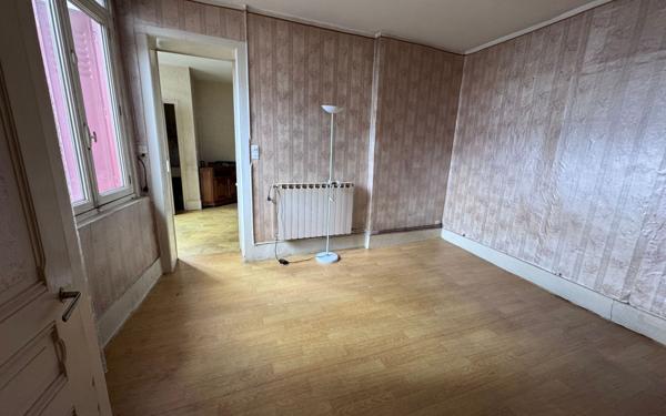 Appartement à vendre    3 pièces •  Rive-de-Gier