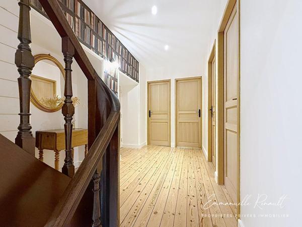 Propriété exceptionnelle Sarzeau centre · Ensemble immobilier, jardin clos, piscine