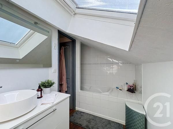 Maison à vendre  8 pièces - 192 m 2   CHANCELADE  - 24