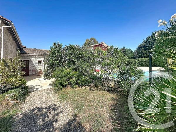 Maison à vendre  8 pièces - 192 m 2   CHANCELADE  - 24