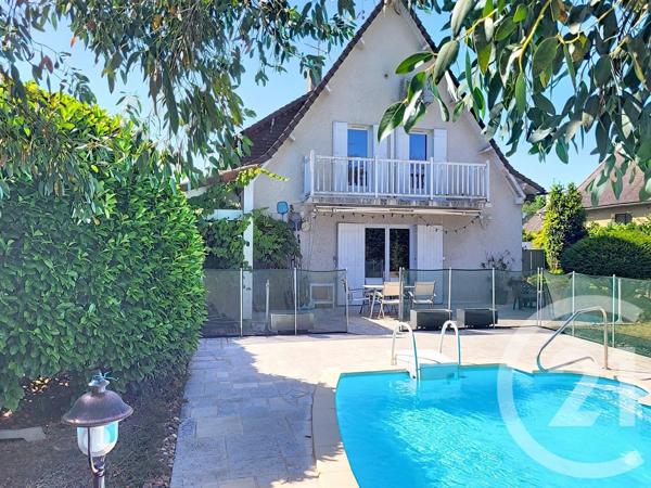 Maison à vendre  8 pièces - 192 m 2   CHANCELADE  - 24