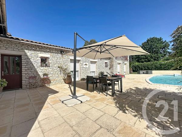 Maison à vendre  8 pièces - 192 m 2   CHANCELADE  - 24