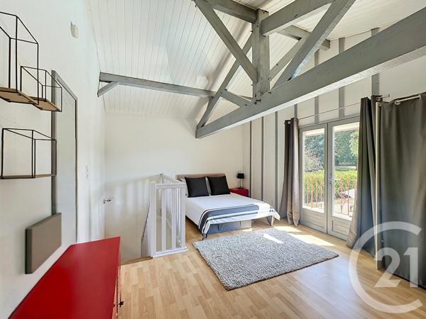 Maison à vendre  8 pièces - 192 m 2   CHANCELADE  - 24