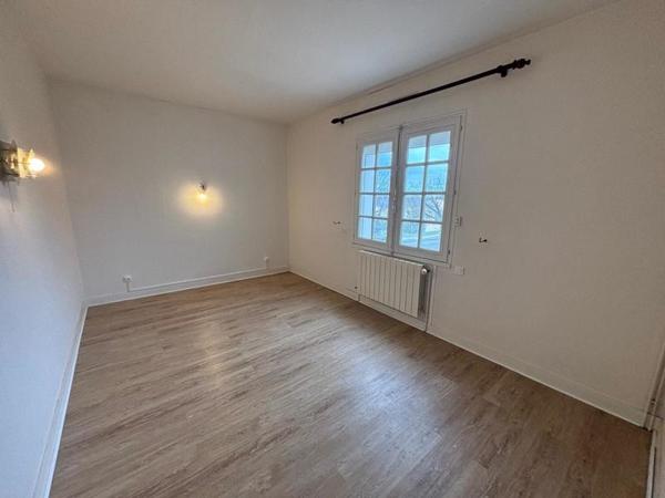 Maison à vendre |  Segonzac |  5 pièces | 254 m²