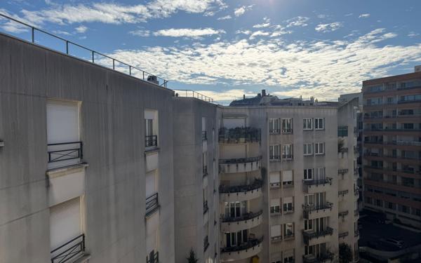 Appartement à louer    2 pièces • 45 m2 Montrouge