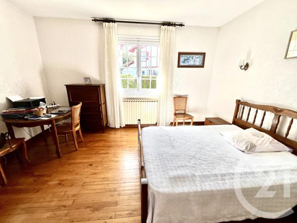 Maison à vendre  9 pièces - 213 m2 CIBOURE - 64