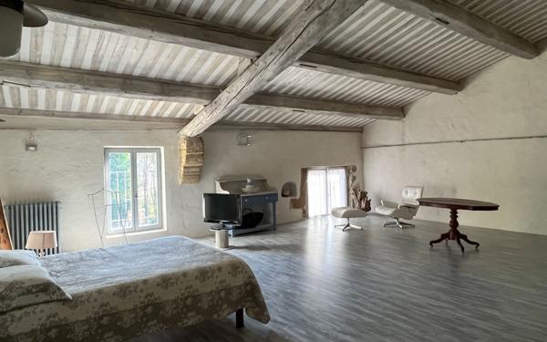 Maison à vendre    6 pièces •  Cavaillon