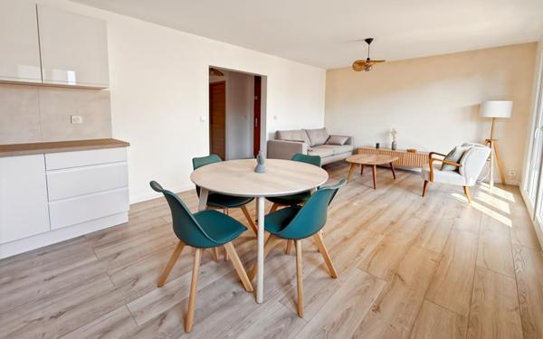 Appartement à vendre    2 pièces • 43,26 m2 Six-Fours-les-Plages