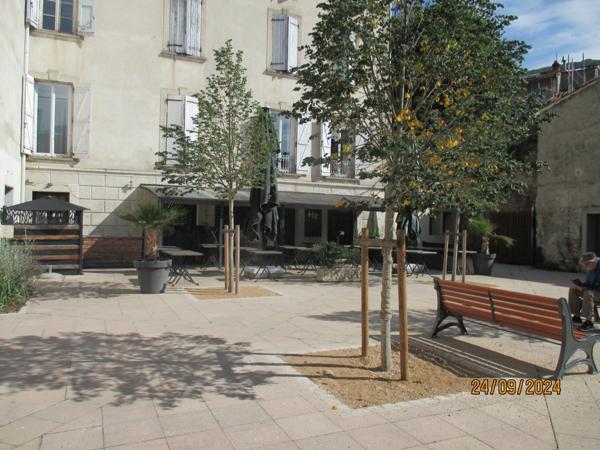 Local/bureau à vendre FOIX (09)