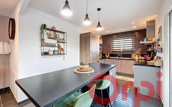 Maison à vendre    4 pièces • 105,57 m2 Opoul-Périllos