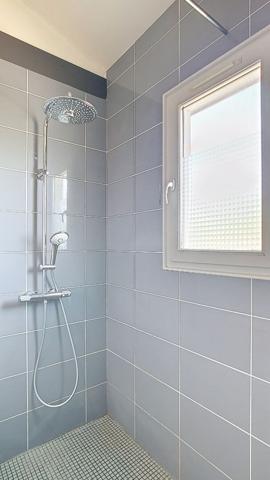 A vendre Maison a NÉrac 5 pièce(s) 145m² 4 chambres avec jardin 2700m²