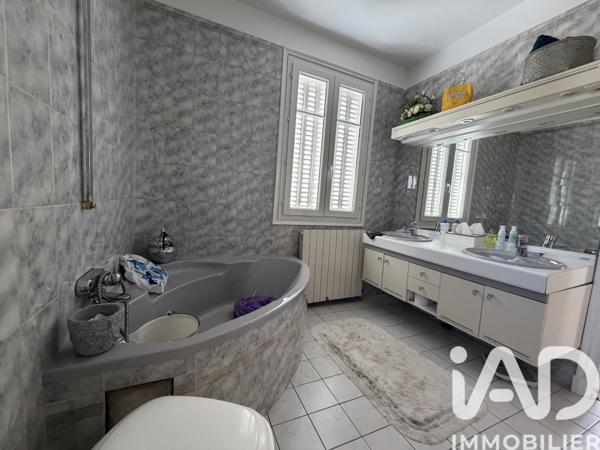 Maison à vendre 5 pièces 125 m² Neuilly-sur-Marne