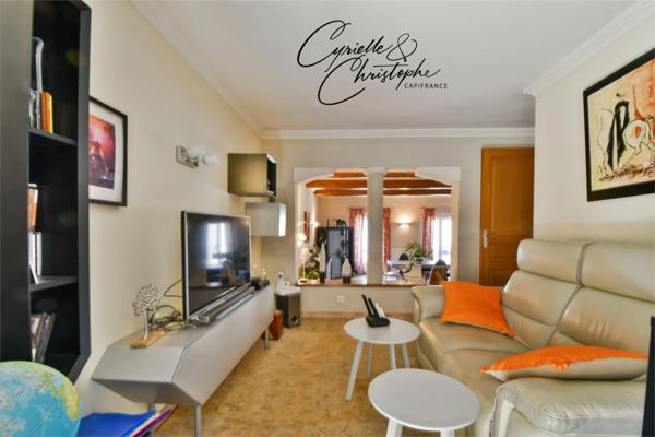 Maison à vendre 6 pièces MONTAGNAC 4 chambres grans salon lumineux