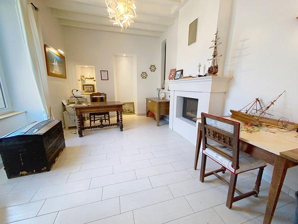 Champigné ? Élégante demeure bourgeoise au coeur du bourg