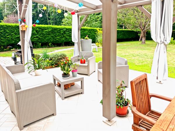 Saint-Cyr-sous-Dourdan (91410) Belle maison familiale de 6 pièces sur vaste terrain de 1 416 m2 proche de toutes commodités