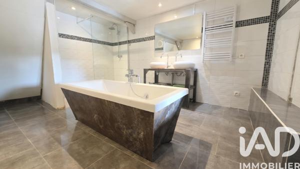 Maison à vendre 7 pièces 195 m² Chémery-Chéhéry