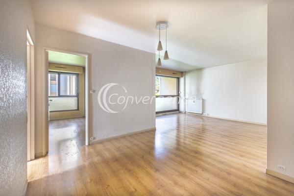 Appartement
                                                                                                                                                                                                                                                                                                                        4 pièce(s)                                                                                                                                                                                                          3 chambre(s)                                                                                                                                                                                                          86.62  m²
