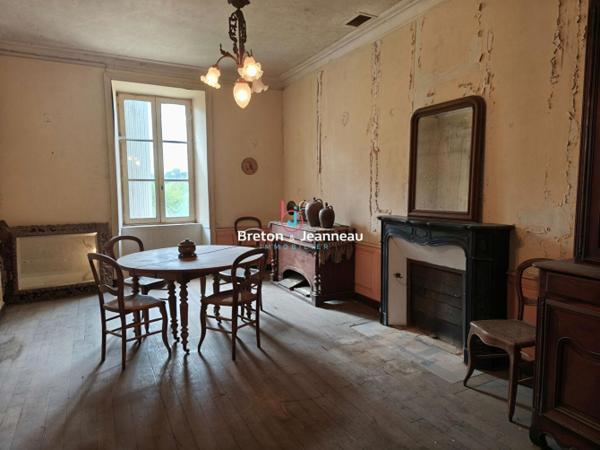 Maison de maître Hardanges 8 pièce(s) 135 m2