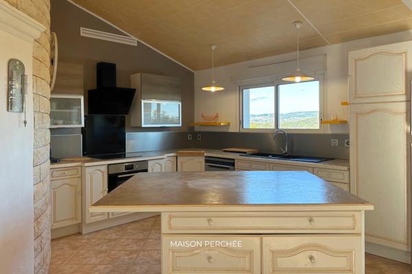 Carcès (83570) SUZETTE